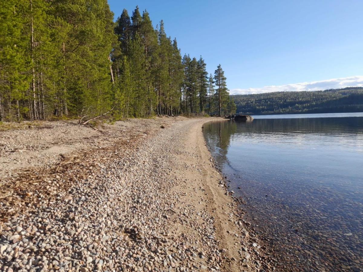 Summer bedroom, outside toilet, shower, kitchen. 120 m from Sandbach. Bräcke Exterior foto